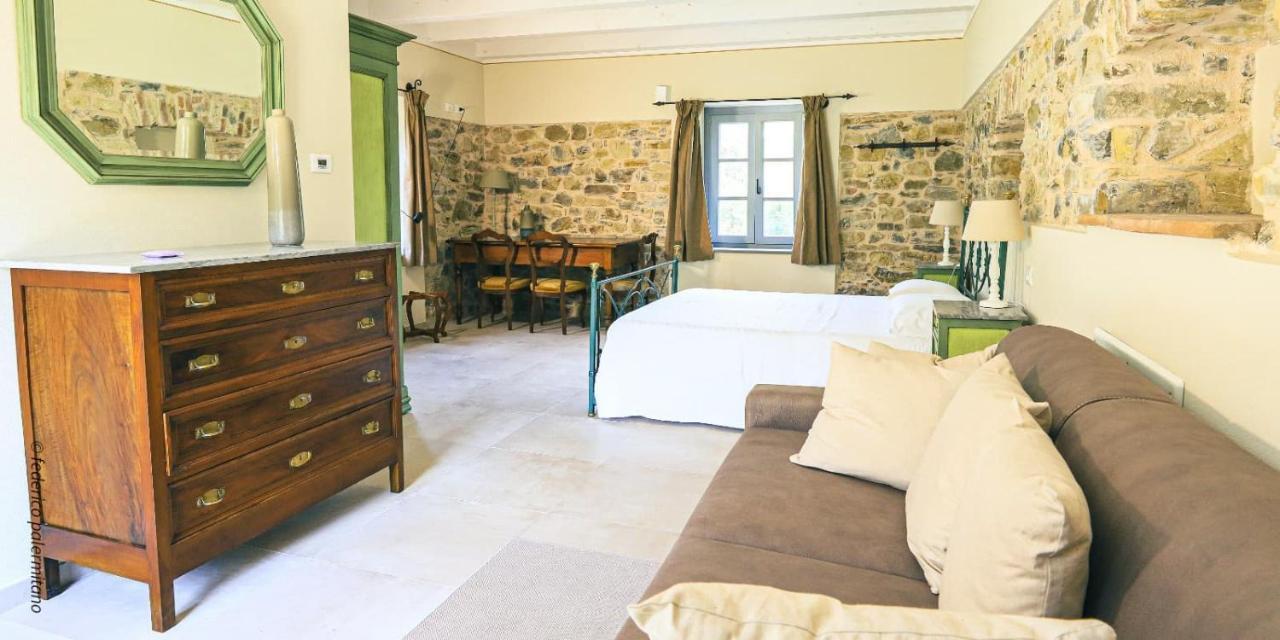 Agriturismo I Giunchi Mochignano Eksteriør bilde